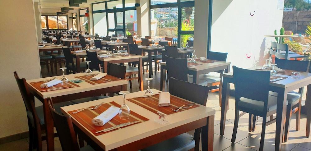 Grupotel Revoli Puerto Rico  Bagian luar foto